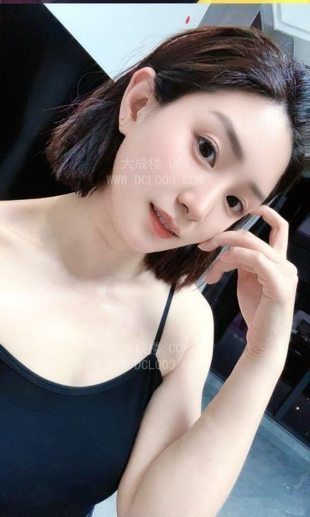 天河性感肥臀姐姐