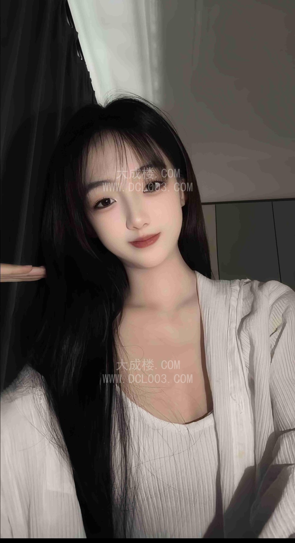 佛山北滘高挑嫩妹欣欣