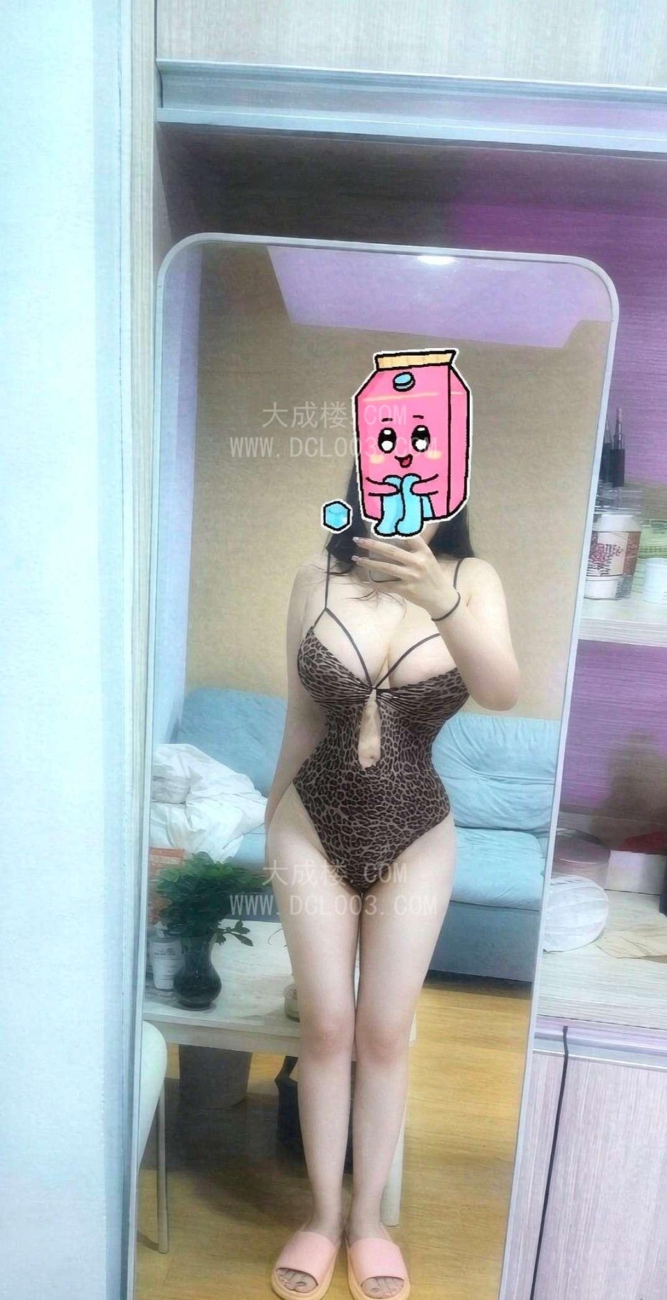成都风骚大胸服务控红儿
