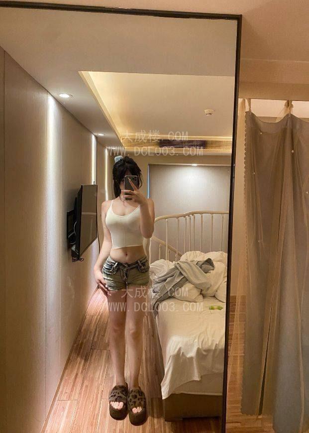 杭州大胸肥臀妹妹的极致体验