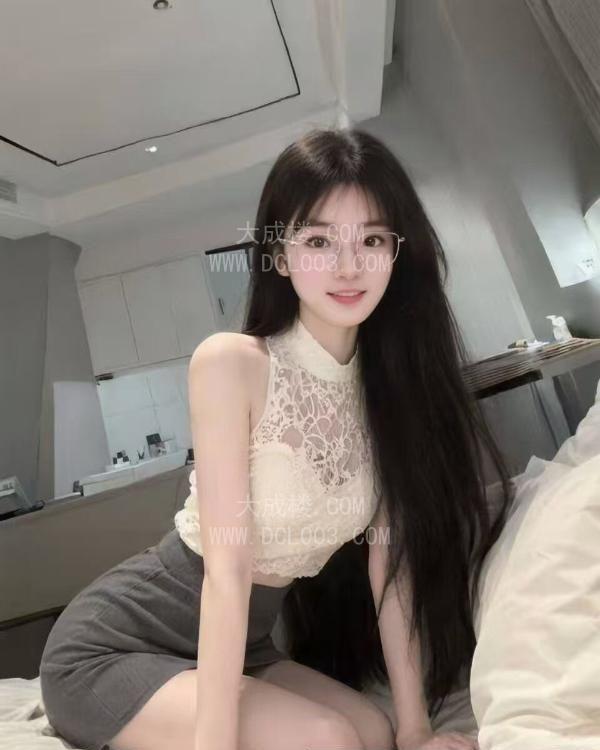 苏州张家港前凸后翘妹子