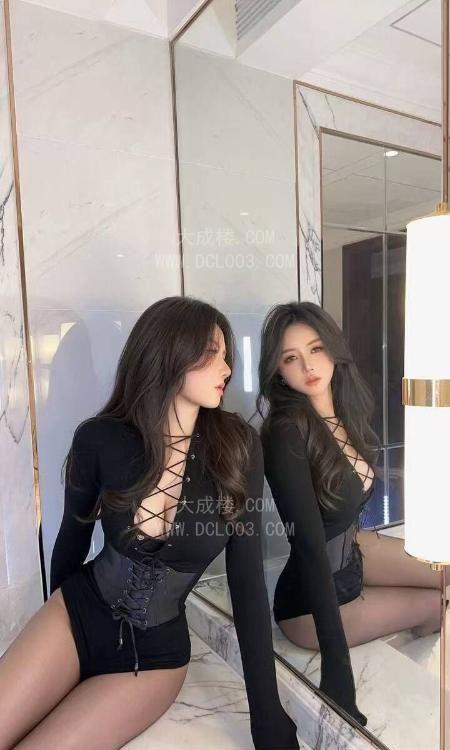 青浦妩媚御姐制服诱惑