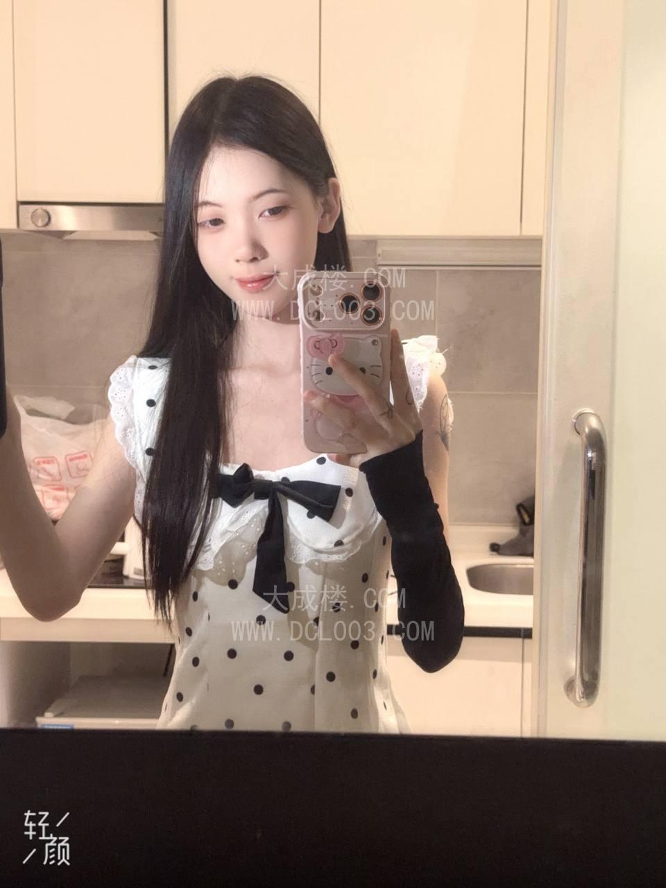 东莞南城初次下海清纯三点粉伊朵