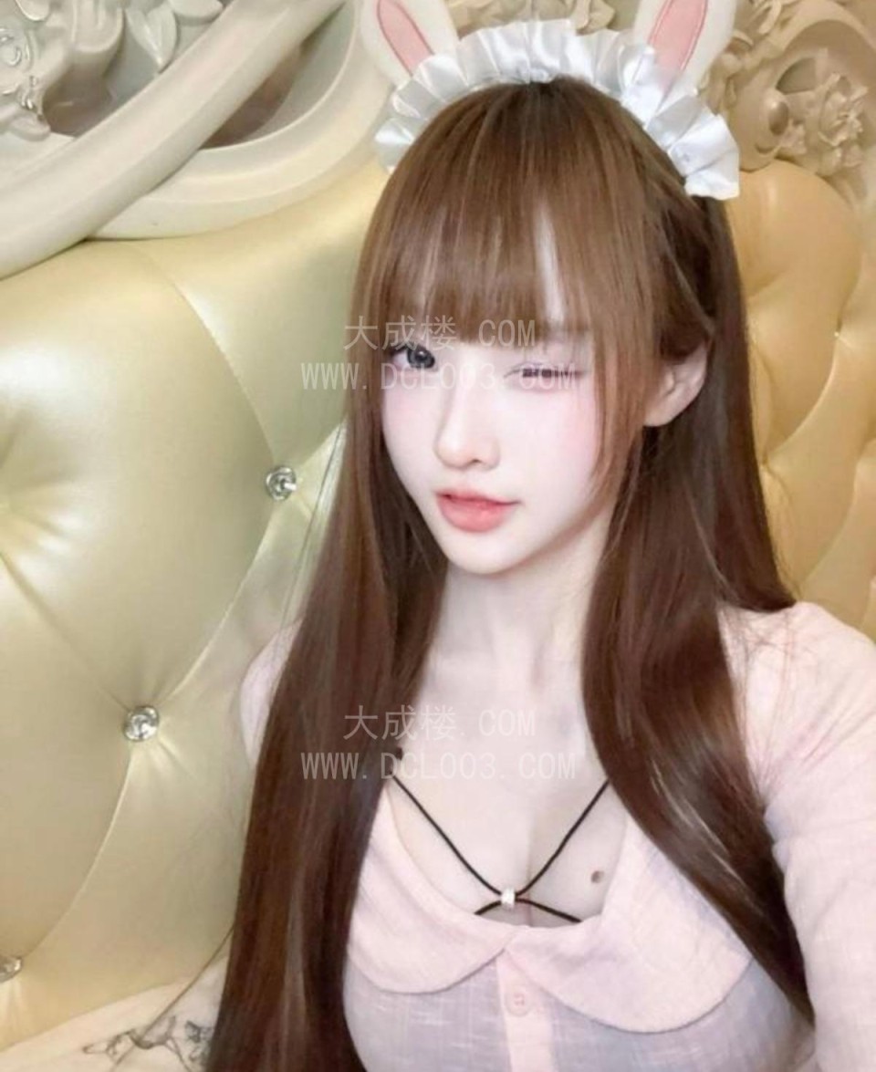 天河白嫩嫩刚下海小尤物