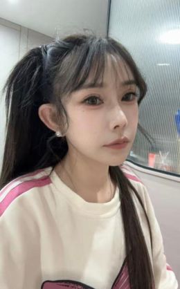 南开人照一致小嫩妹