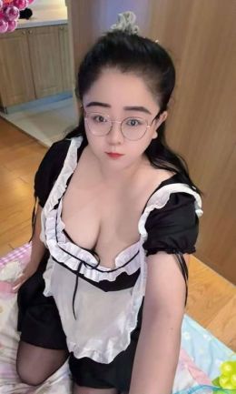 青岛性感骚女自作自聊洋洋