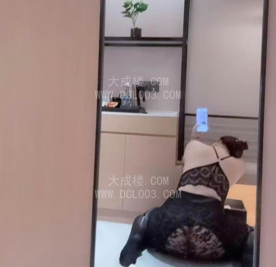 南京瘾大偷情人妻超配合