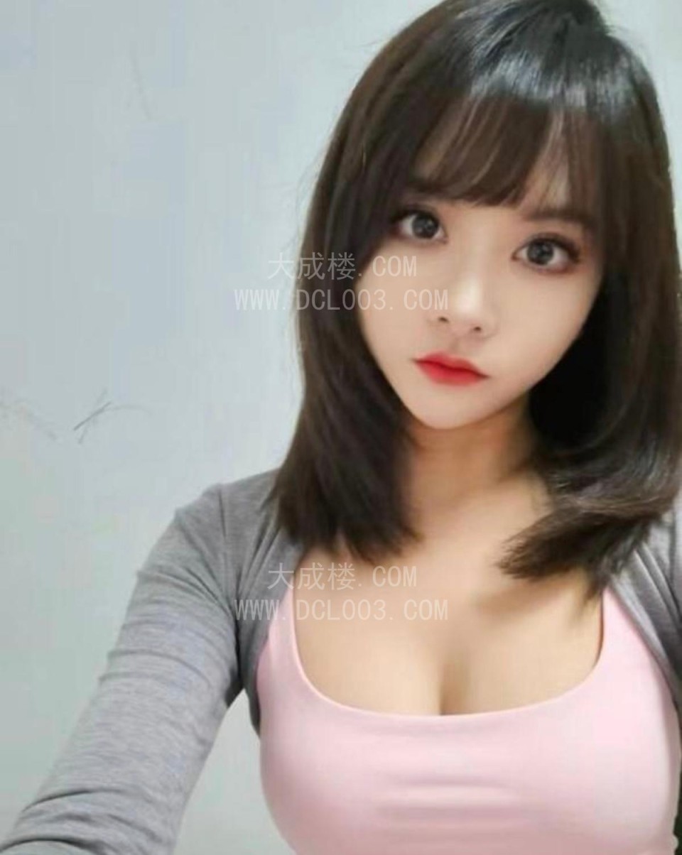 西安个人巨乳翘臀小骚妇