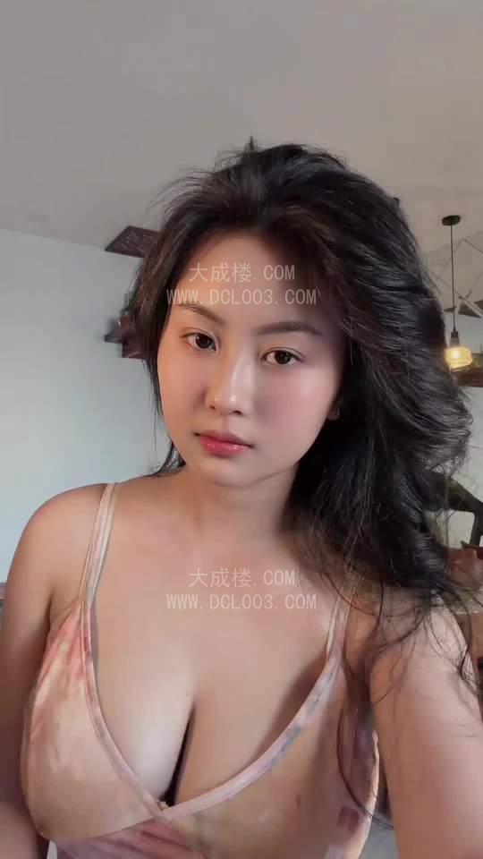 泰州海陵肉感十足少妇