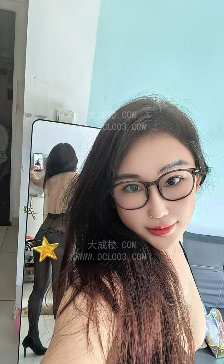 天河大长腿韵味骚妇
