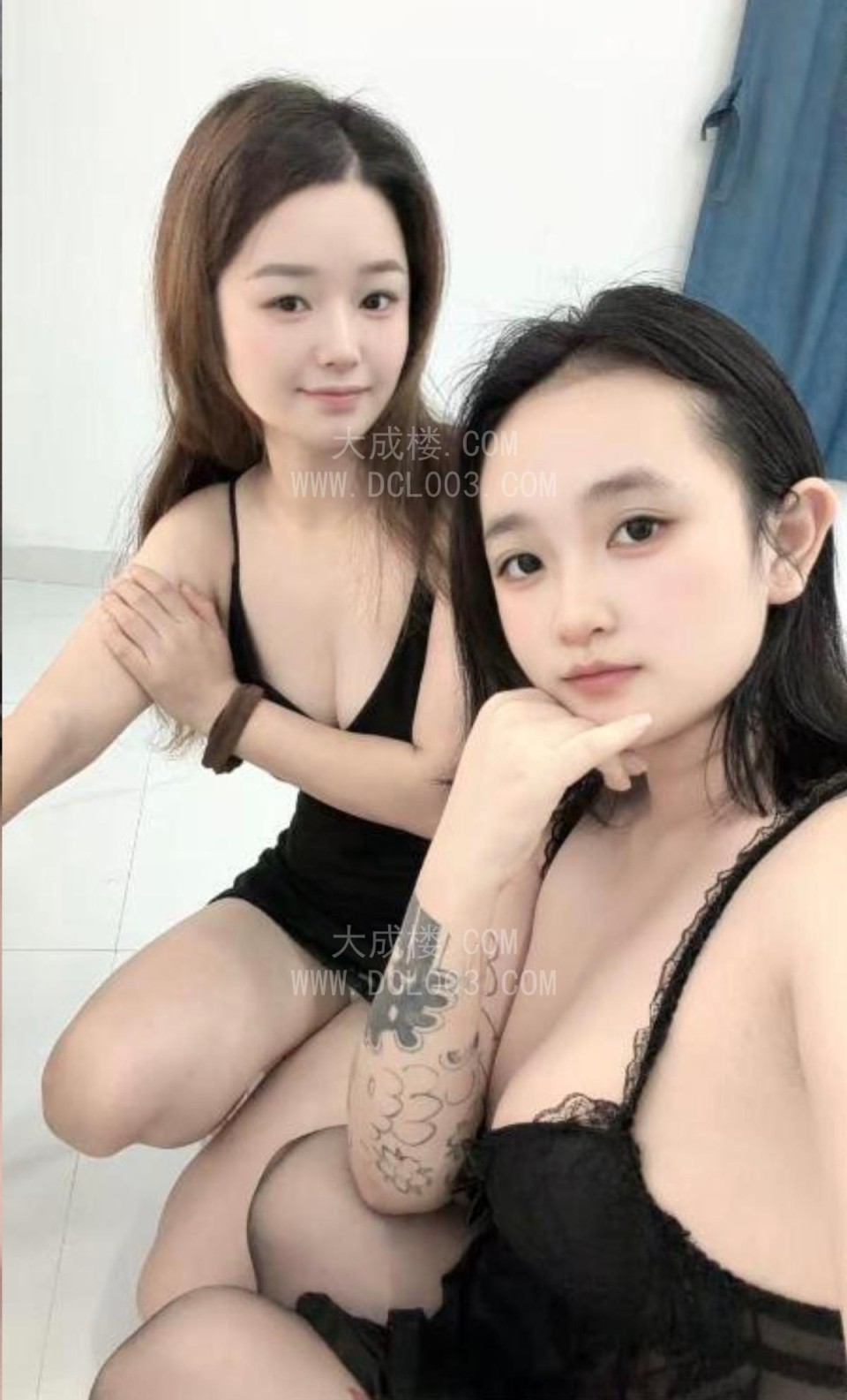 南京口爆双飞姐妹花