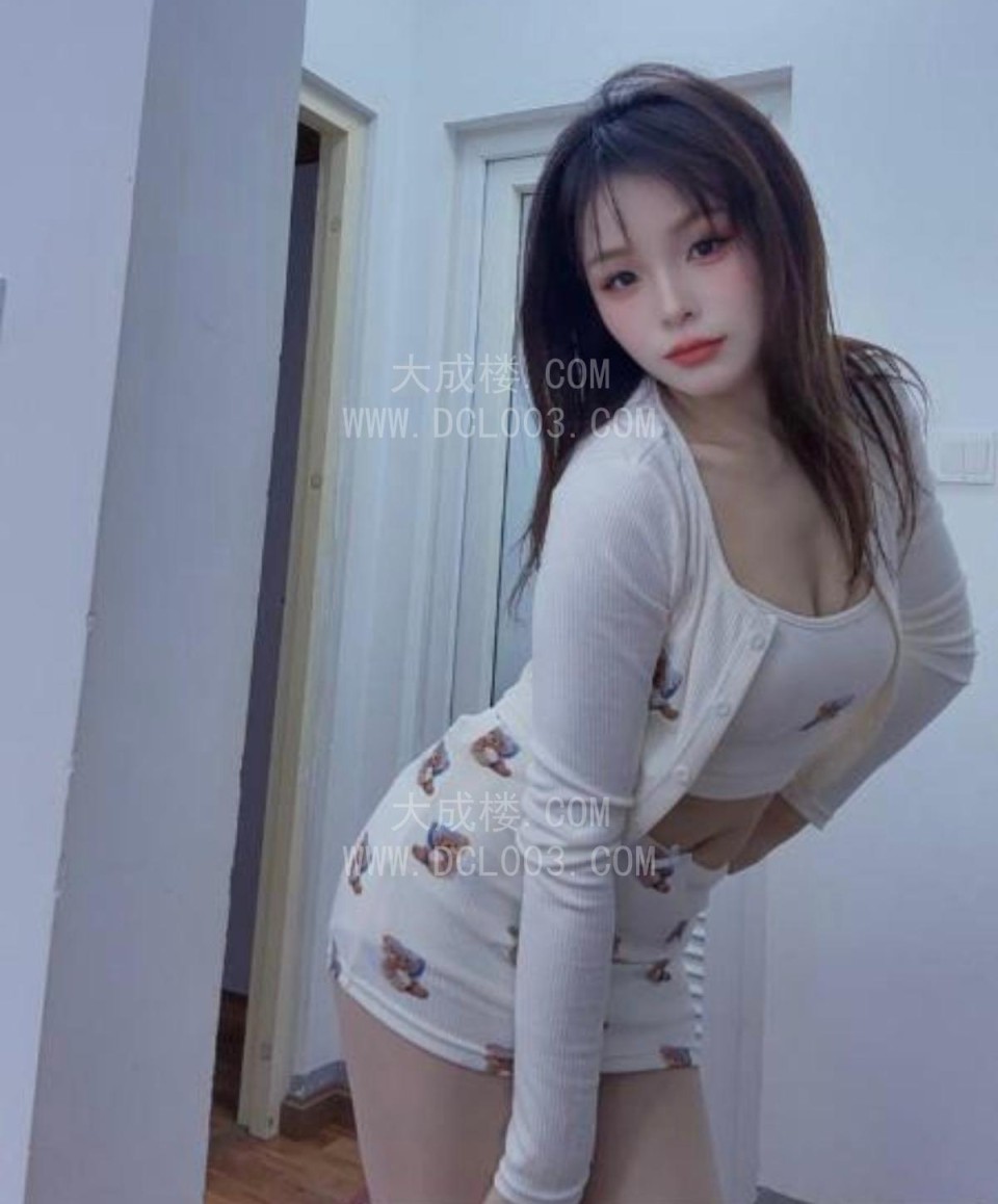 天河翘臀御姐小鱼